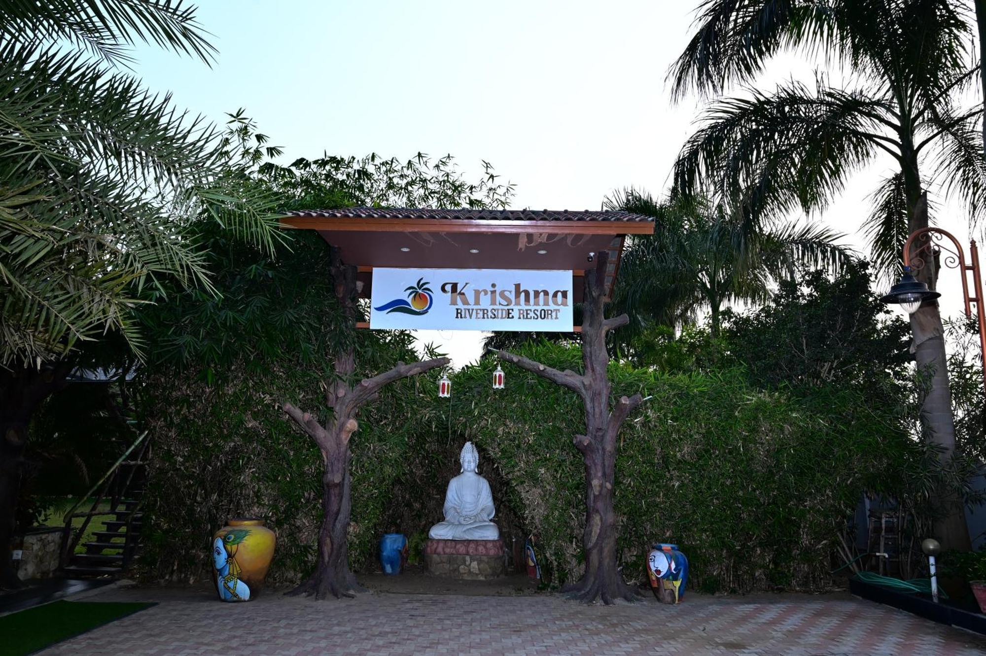 Krishna Riverside Resort Vasad Exteriör bild